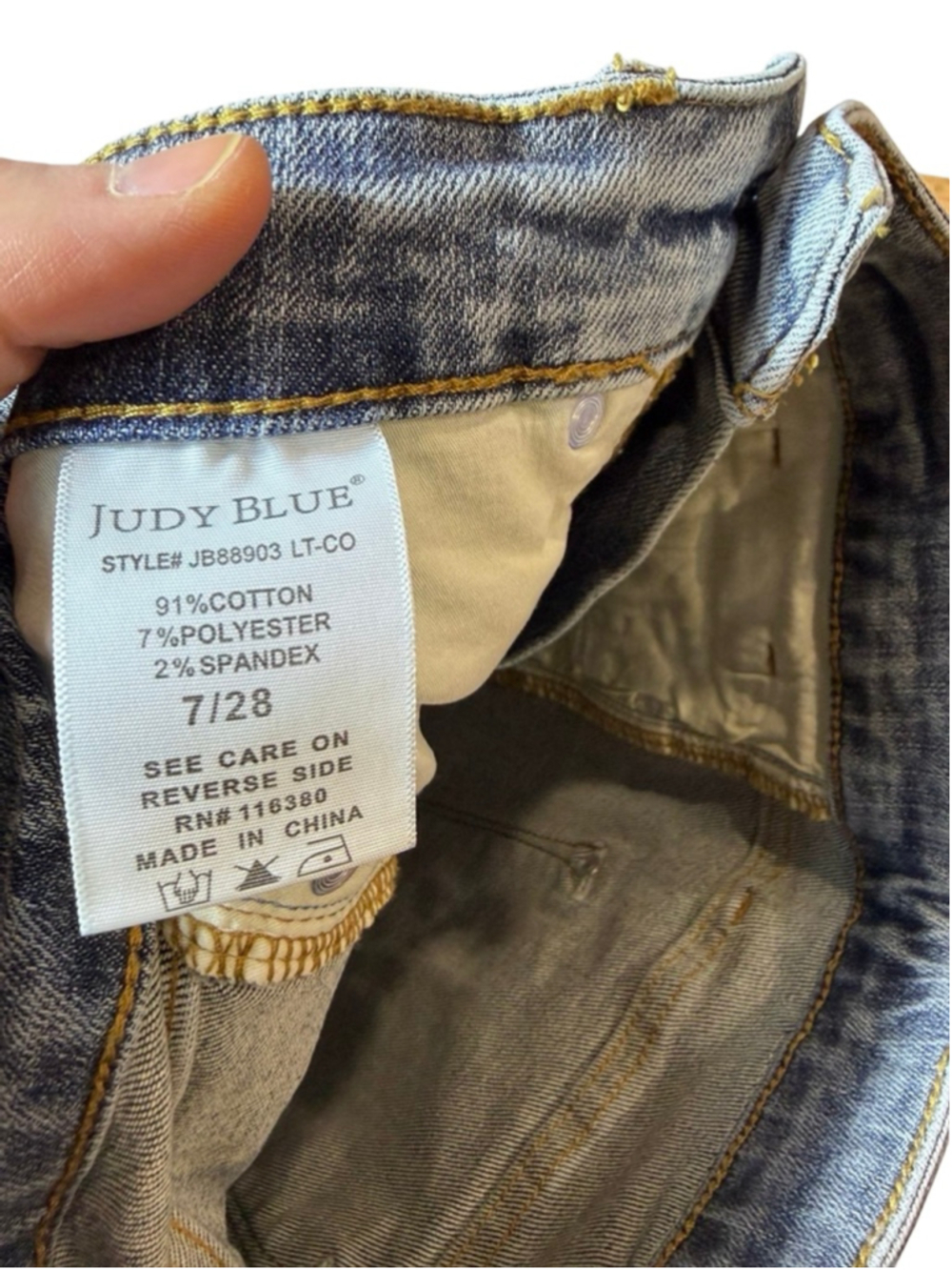Judy Blue High Waist Wide Leg Crop Jeans Raw Hem Stretch Denim Size 7 28 - Picture 6 of 8